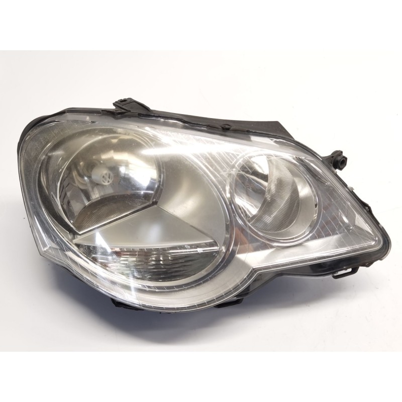 Farol direito Volkswagen Polo IV (9N_, 9A_) | Desguace Becerril