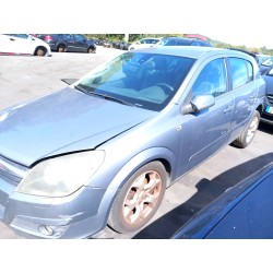 opel astra j sports tourer (p10) del año 2004
