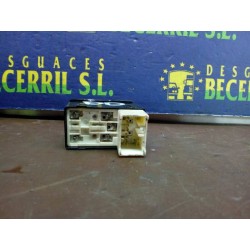 Recambio de mando elevalunas delantero derecho para hyundai accent (lc) crdi gl referencia OEM IAM   