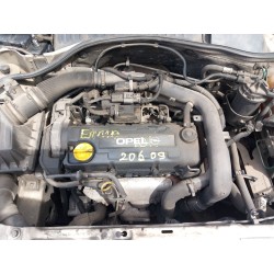 opel corsa c (x01) del año 2003