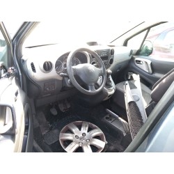 تفكيك Peugeot partner tepee 1.6 HDi 16V Diesel من عام 2008 بمحرك 9HV (DV6TED4B)