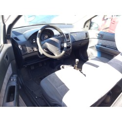 Détail des pièces pour Hyundai getz (tb) 1.1 Gasolina de l'année 2004 avec le moteur G4HD