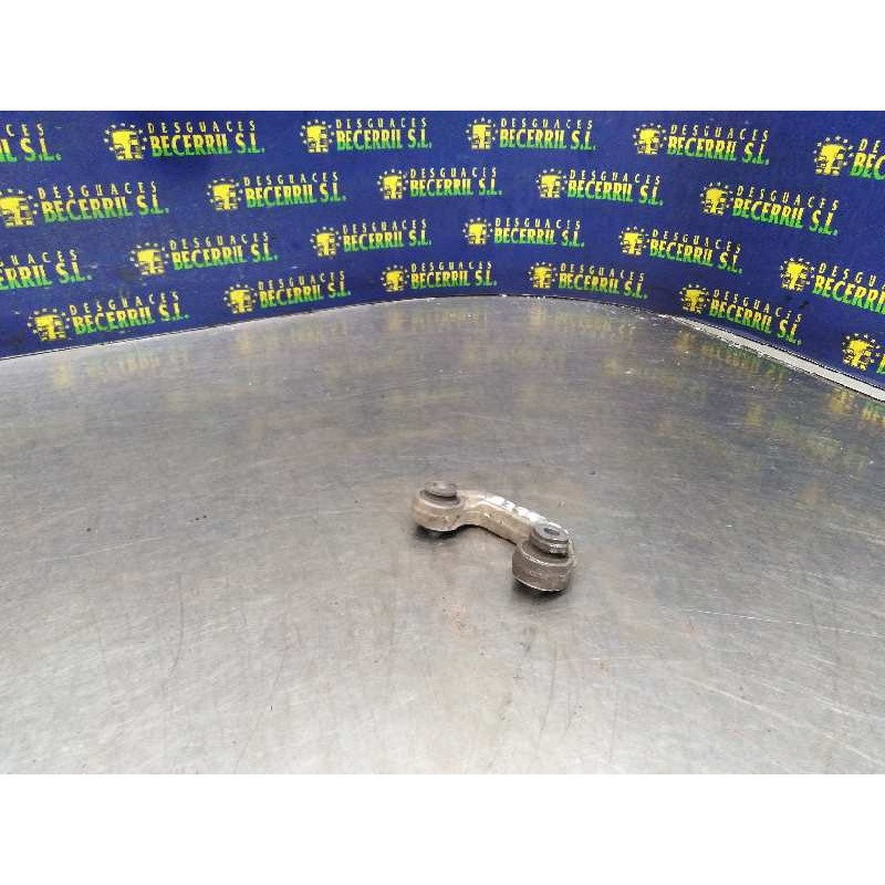 Recambio de tirante delantero izquierdo para audi a4 berlina (b5) 1.9 tdi referencia OEM IAM Recambio de tirante delantero izquierdo para audi a4 berlina (b5) 1.9 tdi referencia OEM IAM