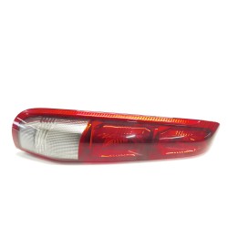 Fanale posteriore sinistro Nissan X-trail I (T30) | Desguace Becerril