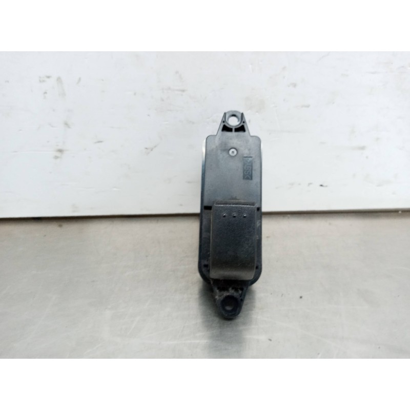 Recambio de mando elevalunas delantero derecho para mazda 5 berl. (cr) 2.0 crtd active (81kw) referencia OEM IAM   