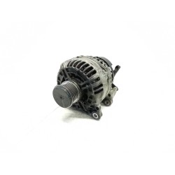 Recambio de alternador para volkswagen polo (9n1) conceptline referencia OEM IAM 028903028E  