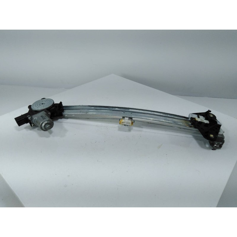 Recambio de elevalunas trasero derecho para honda civic berlina 5 (fk) 1.8 executive referencia OEM IAM 604120 Recambio de elevalunas trasero derecho para honda civic berlina 5 (fk) 1.8 executive referencia OEM IAM 604120