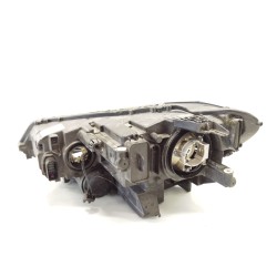 Phare droit Volkswagen Touran (5T1) | Desguace Becerril