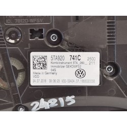 Instrumententafel Volkswagen Touran (5T1) | Desguace Becerril