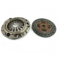 Clutch kit Mazda 323 berlina f/s (bj) | Becerril Scrap Yard