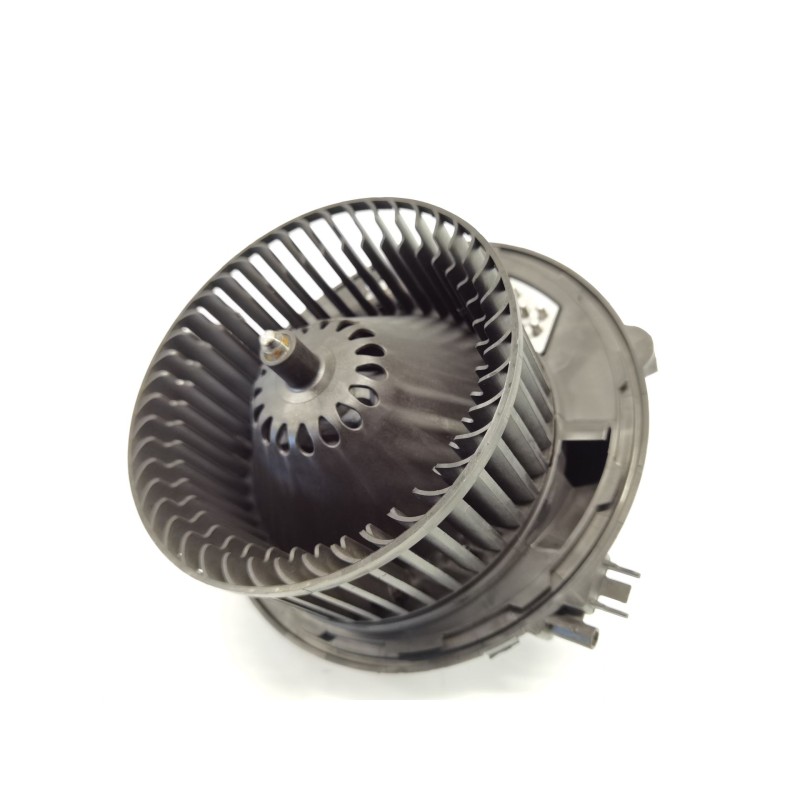 Motor CALEFACCIÓN 3Q1819021C 5Q0907521C | Desguace Becerril Motor CALEFACCIÓN 3Q1819021C 5Q0907521C | Desguace Becerril