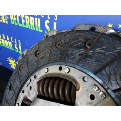 Recambio de kit de embrague para nissan cabstar año 2005 referencia OEM IAM 699860  