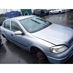 تفكيك Opel astra g hatchback (T98) 1.6 (F08, F48) Gasolina من عام 2002 بمحرك Z 16 SE