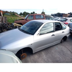 تفكيك Seat cordoba (6K1, 6K2) 1.0 i Gasolina من عام 1999 بمحرك AER,ALD,ANV,AUC
