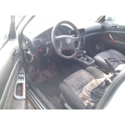volkswagen passat b5.5 variant (3b6) del año 2002