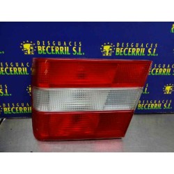 Recambio de piloto trasero central derecho para volvo serie 960 berlina/familiar 2.5 24v couture berlina referencia OEM IAM 9133