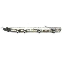Recambio de rampa inyectora para iveco daily caja abierta referencia OEM IAM 0445214107  