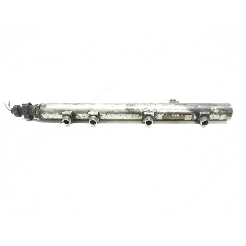 Recambio de rampa inyectora para iveco daily caja abierta referencia OEM IAM 0445214107  