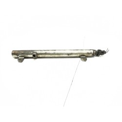 Recambio de rampa inyectora para iveco daily caja abierta referencia OEM IAM 0445214107  