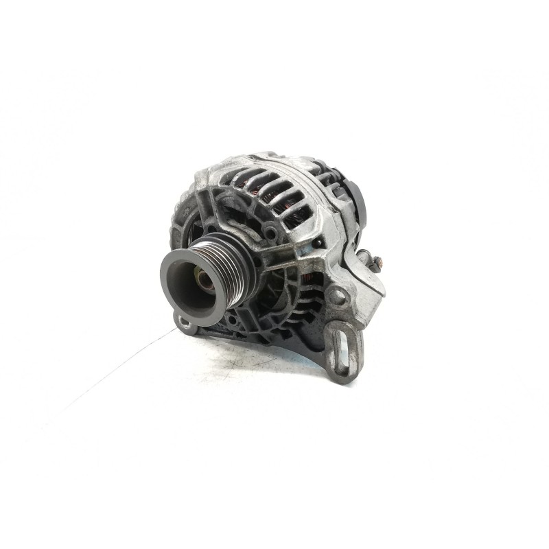Alternator Volkswagen Polo (9N1) | Becerril Scrap Yard