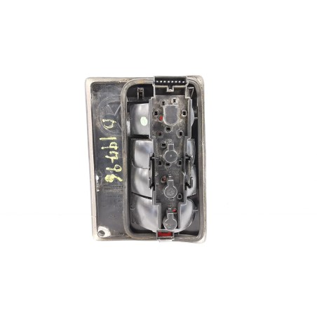 Gicleur de lave-phare Audi A3 8va RS3 2.5 quattro 367 CV Essence