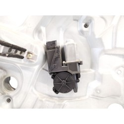 Alzacristallo anteriore sinistro Nissan Primera hatchback (P12) | Desguace Becerril