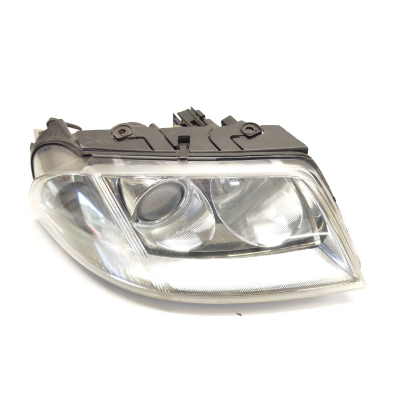 Recambio de faro derecho para volkswagen passat berlina (3b3) referencia OEM IAM 3B0941016AN  