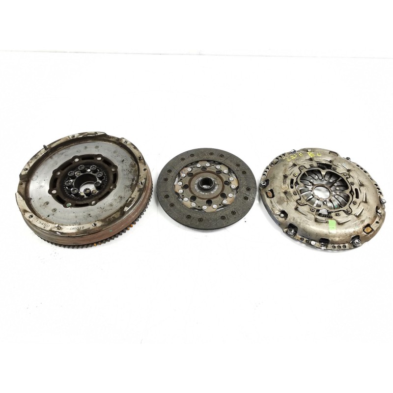 Clutch kit Toyota Auris (_E15_) | Becerril Scrap Yard