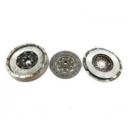 Clutch kit Toyota Auris (_E15_) | Becerril Scrap Yard
