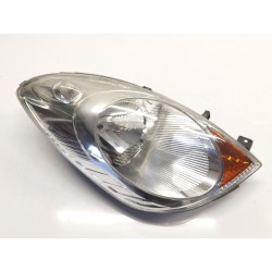 Faro destro Nissan Note (E11E) | Desguace Becerril