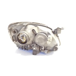 Faro sinistro Nissan Almera tino (V10M) | Desguace Becerril