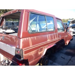 Detalhamento das peças para Nissan patrol III/2 station wagon (W260) 2.8 D 4x4 Diesel do ano 1992 com motor RD28