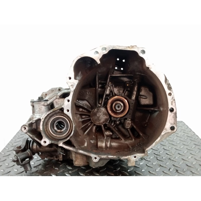 Gearbox Nissan Almera II hatchback (N16) | Becerril Scrap Yard Gearbox Nissan Almera II hatchback (N16) | Becerril Scrap Yard