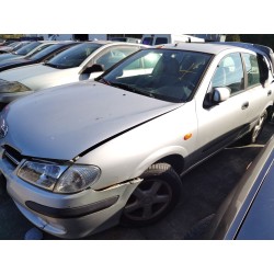 nissan almera ii hatchback (n16) del año 2002