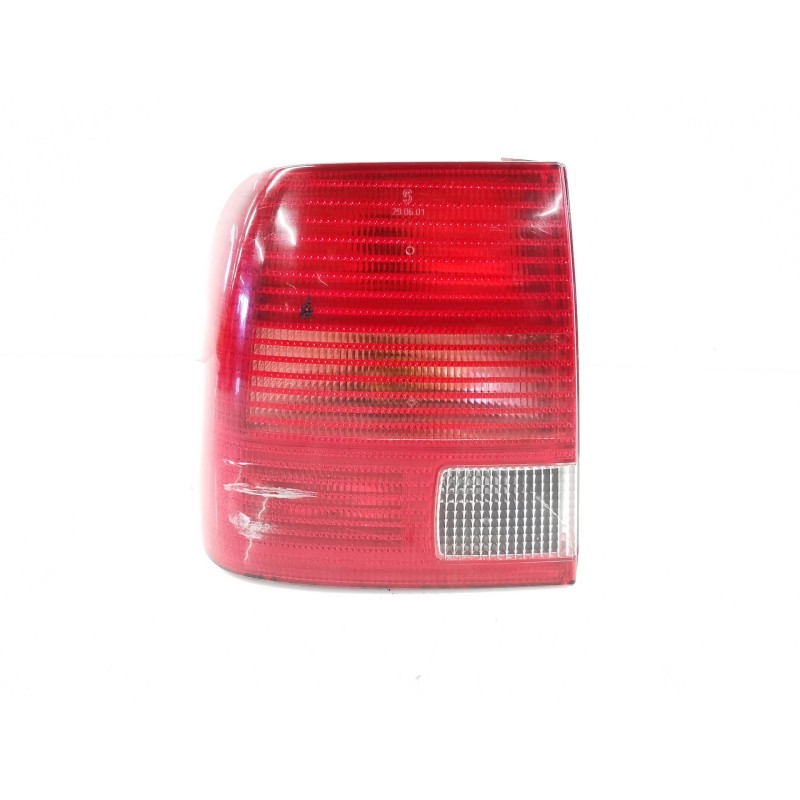 Fanale posteriore sinistro Volkswagen Passat B5 (3B2) | Desguace Becerril Fanale posteriore sinistro Volkswagen Passat B5 (3B2) | Desguace Becerril