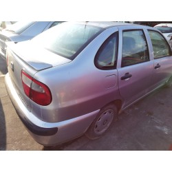 seat cordoba vario (6k5) del año 2001