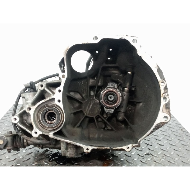 Scatola del cambio Nissan Almera I (N15) | Desguace Becerril Scatola del cambio Nissan Almera I (N15) | Desguace Becerril