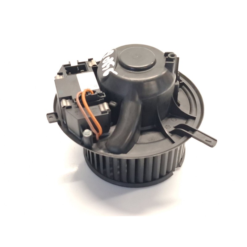 Motor CALEFACCIÓN 3C0907521F F011500081 | Desguace Becerril Motor CALEFACCIÓN 3C0907521F F011500081 | Desguace Becerril