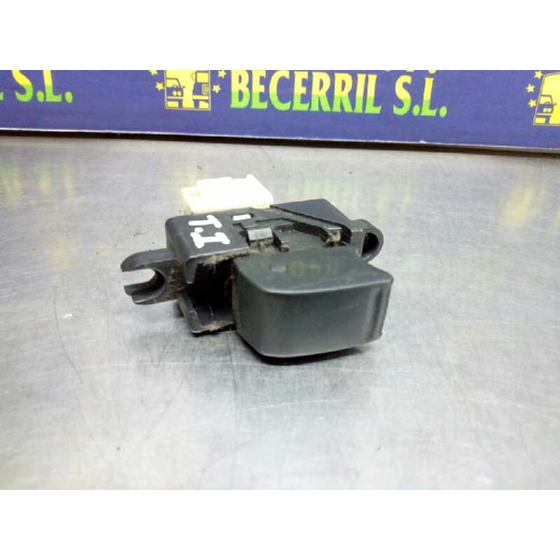 Recambio de mando elevalunas trasero izquierdo para nissan almera (n16/e) comfort referencia OEM IAM 254110V000  
