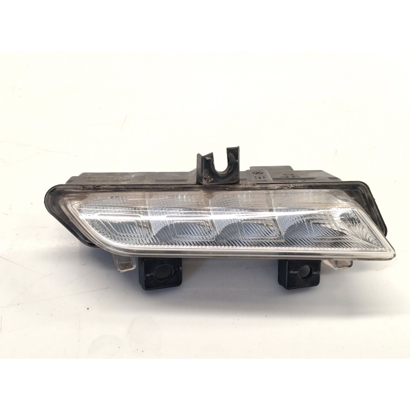 Front right headlight Renault Clio IV (BH_) | Becerril Scrap Yard Front right headlight Renault Clio IV (BH_) | Becerril Scrap Yard