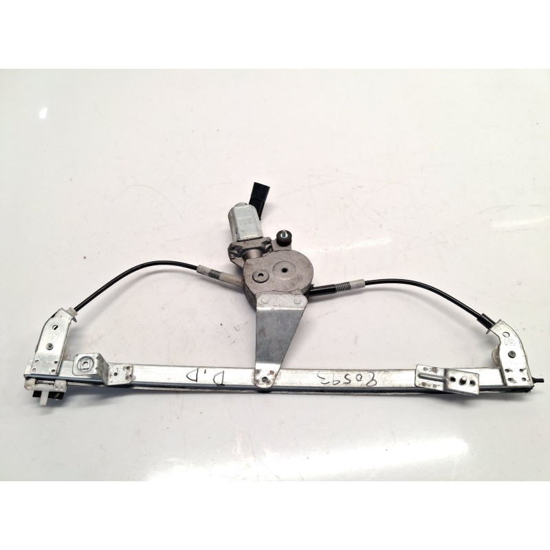 Right front window regulator Fiat Doblo monospace (119_, 223_) | Becerril Scrap Yard Right front window regulator Fiat Doblo monospace (119_, 223_) | Becerril Scrap Yard