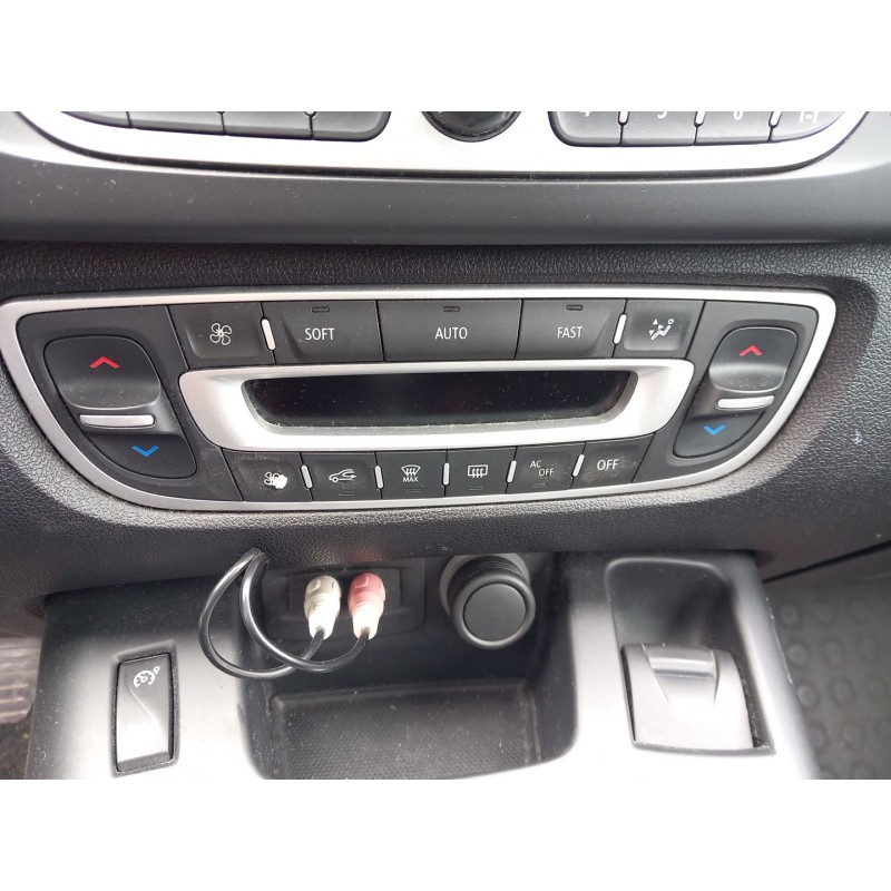 مفتاح التدفئة / تكييف الهواء Renault SCÉNIC III (JZ0/1_) | Desguace Becerril
