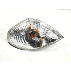 Front right headlight Nissan Almera II hatchback (N16) | Becerril Scrap Yard