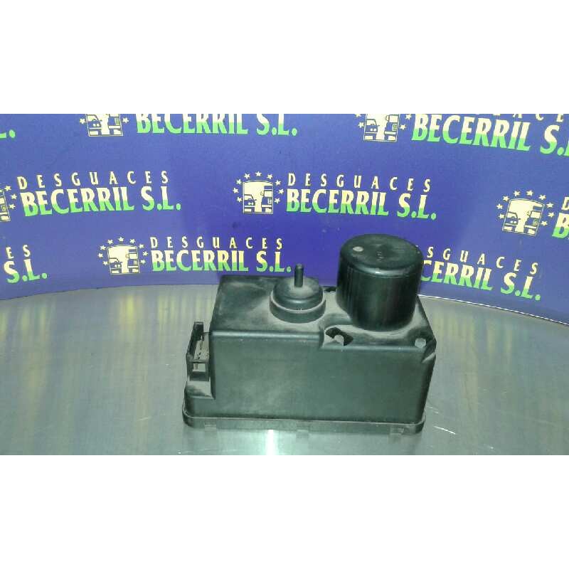 Recambio de bomba cierre centralizado para volkswagen passat berlina (3b2) referencia OEM IAM 357862257 Recambio de bomba cierre centralizado para volkswagen passat berlina (3b2) referencia OEM IAM 357862257