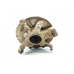 Left front hub assembly Nissan Terrano II (R20) | Becerril Scrap Yard