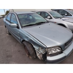 تفكيك Volvo S40 I (644) 1.8 Gasolina من عام 2003 بمحرك B 4184 S2