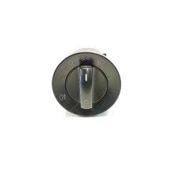 Light switch Volkswagen Polo IV (9N_, 9A_) | Becerril Scrap Yard