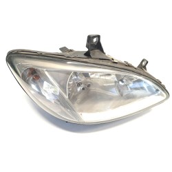 Right headlight Vito / mixto furgoneta (W639) | Becerril Scrap Yard