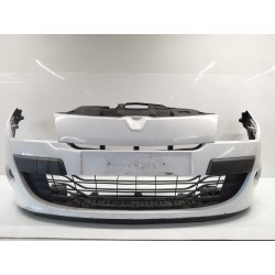 Front bumper Renault Megane III hatchback (BZ0/1_, B3_) | Becerril Scrap Yard