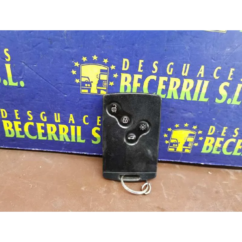 Recambio de tarjeta para renault megane iii sport tourer bose edition referencia OEM IAM Recambio de tarjeta para renault megane iii sport tourer bose edition referencia OEM IAM
